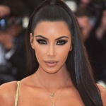 Kim Kardashian göz makyajı sırları 2019